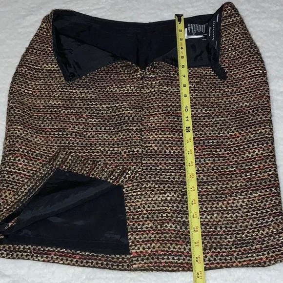 Doncaster Collection 2 Piece Skirt and Jacket Suit Set (Both Size 8) - Picture 13 of 15